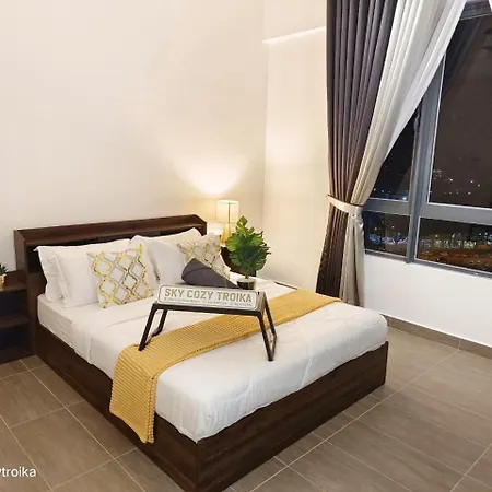 Sky Cozy Troika Residence: Pool & City View Apartments Kota Bharu Exterior photo