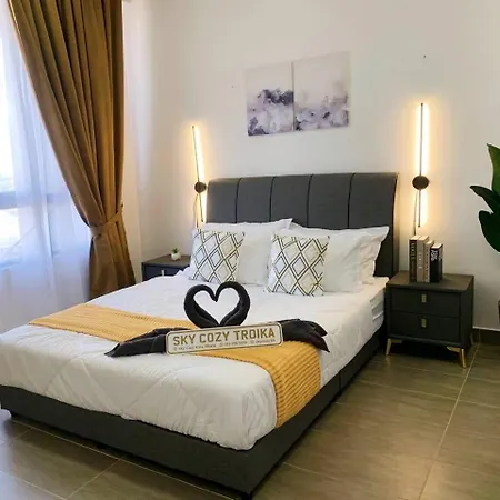 Sky Cozy Troika Residence: Pool & City View Apartments Kota Bharu Exterior photo
