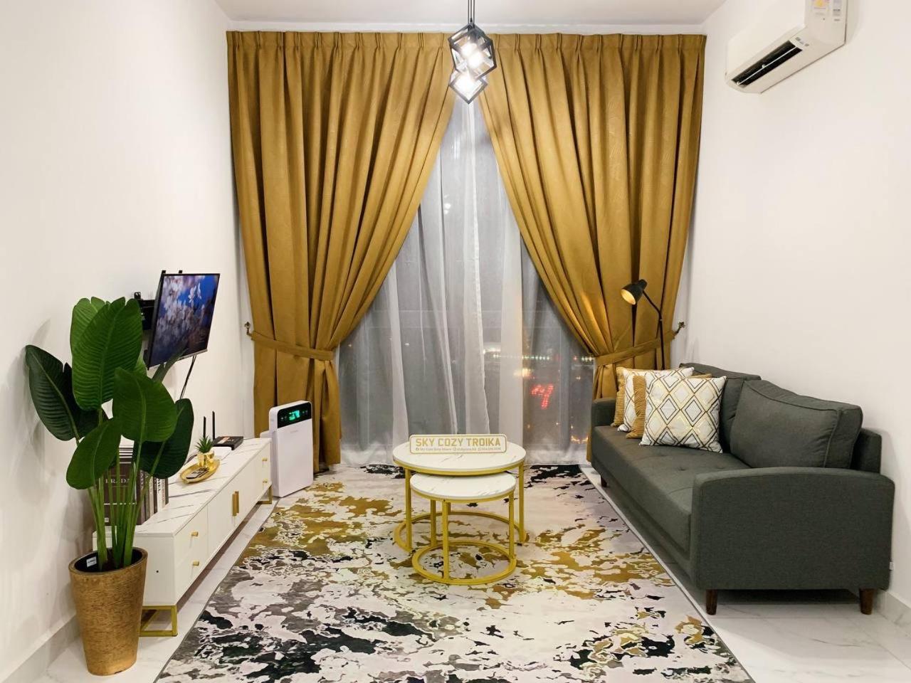 Sky Cozy Troika Residence: Pool & View Apartment Kota Bharu