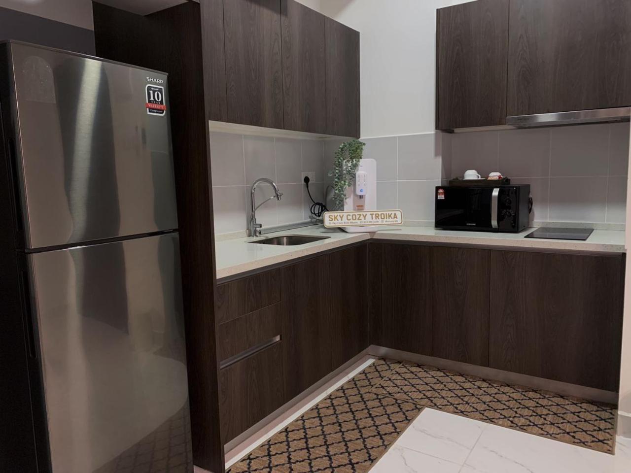 Sky Cozy Troika Residence: Pool & View Kota Bharu