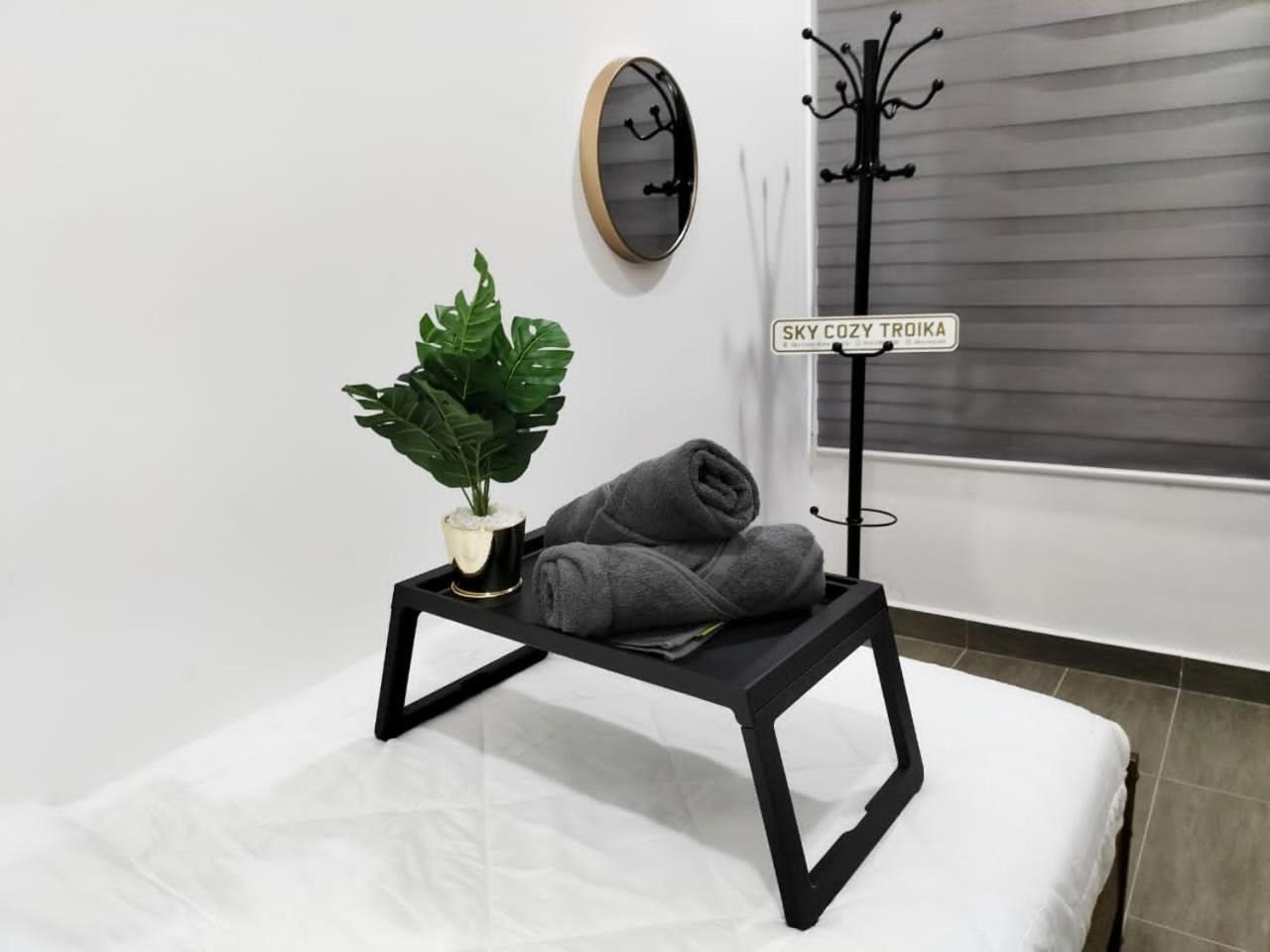 Sky Cozy Troika Residence: Pool & View Apartment Kota Bharu