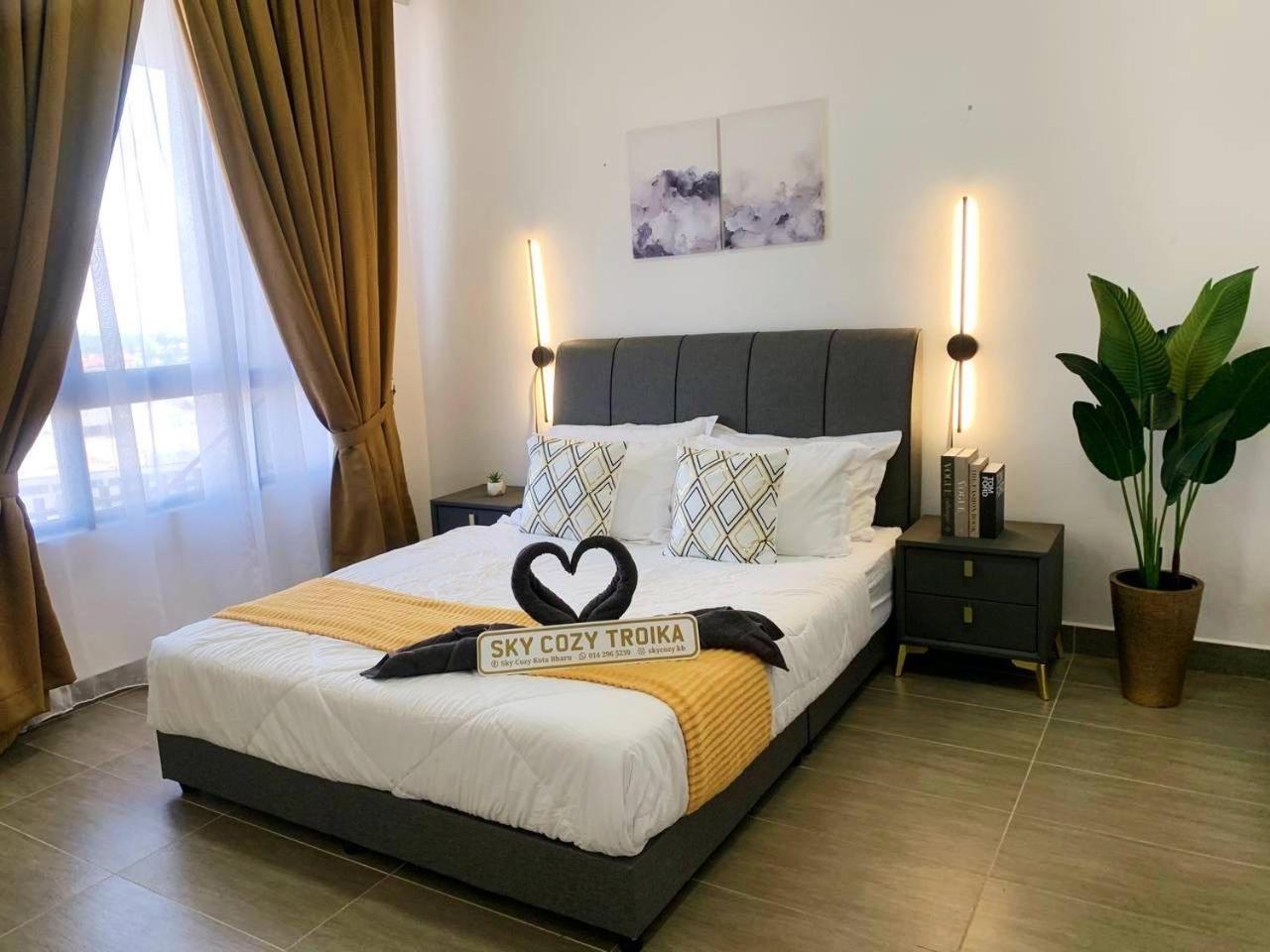 Sky Cozy Troika Residence: Pool & View Kota Bharu